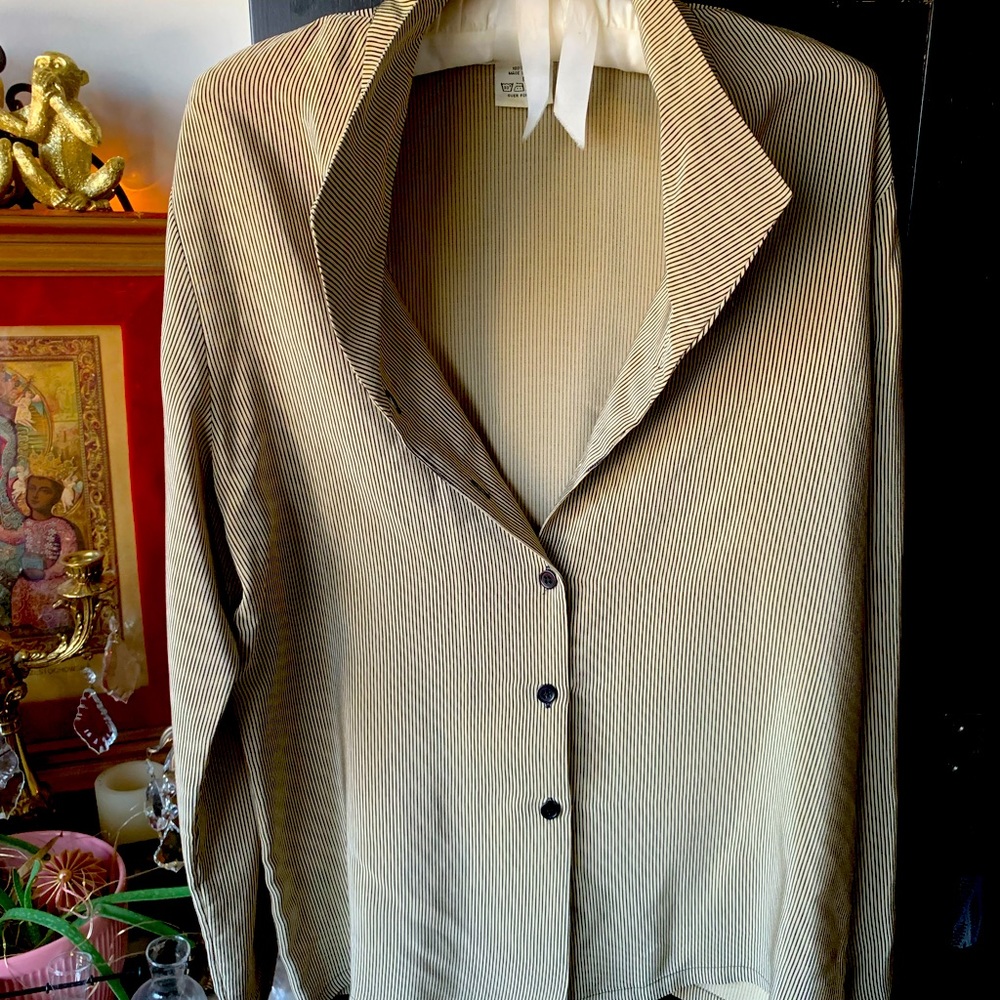 Vintage Field Manor striped blouse 80’s flair!